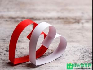 100句男女对比的爱情格言 100句男女对比的爱情格言