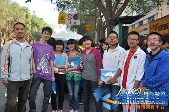 �ຣ�߿�����һ��¼ȡ�����߹���